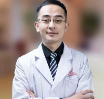 李鑫