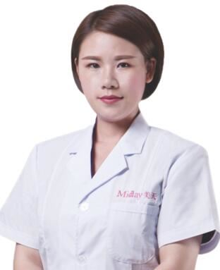 何展宏